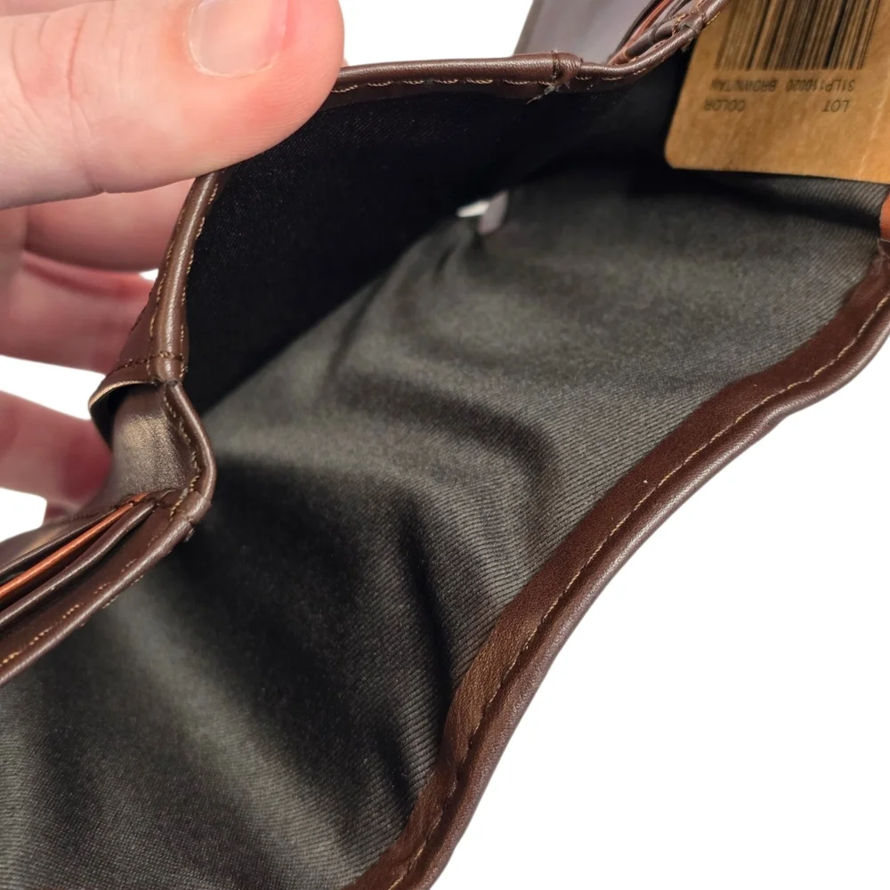 Levi’s RFID Leather Bifold Wallet Brown Tan Colorblock w/ Box Men 31LP110020